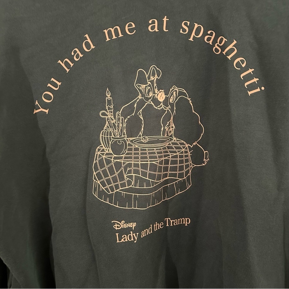 Uniqlo Disney Oversized Dark Grey Crewneck Sweater Lady & the Tramp Graphic Sz S - Picture 7 of 11